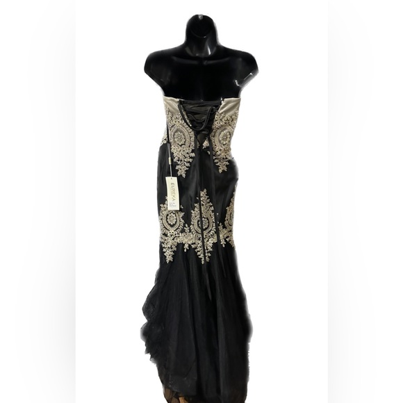 3. Eureka Fashion - Gilt Adorned Strapless Trumpet Evening Gown - Picture 3 of 7